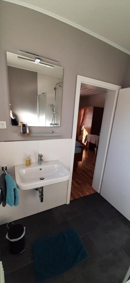 Motel Hamberger Krug Hambergen Exteriör bild